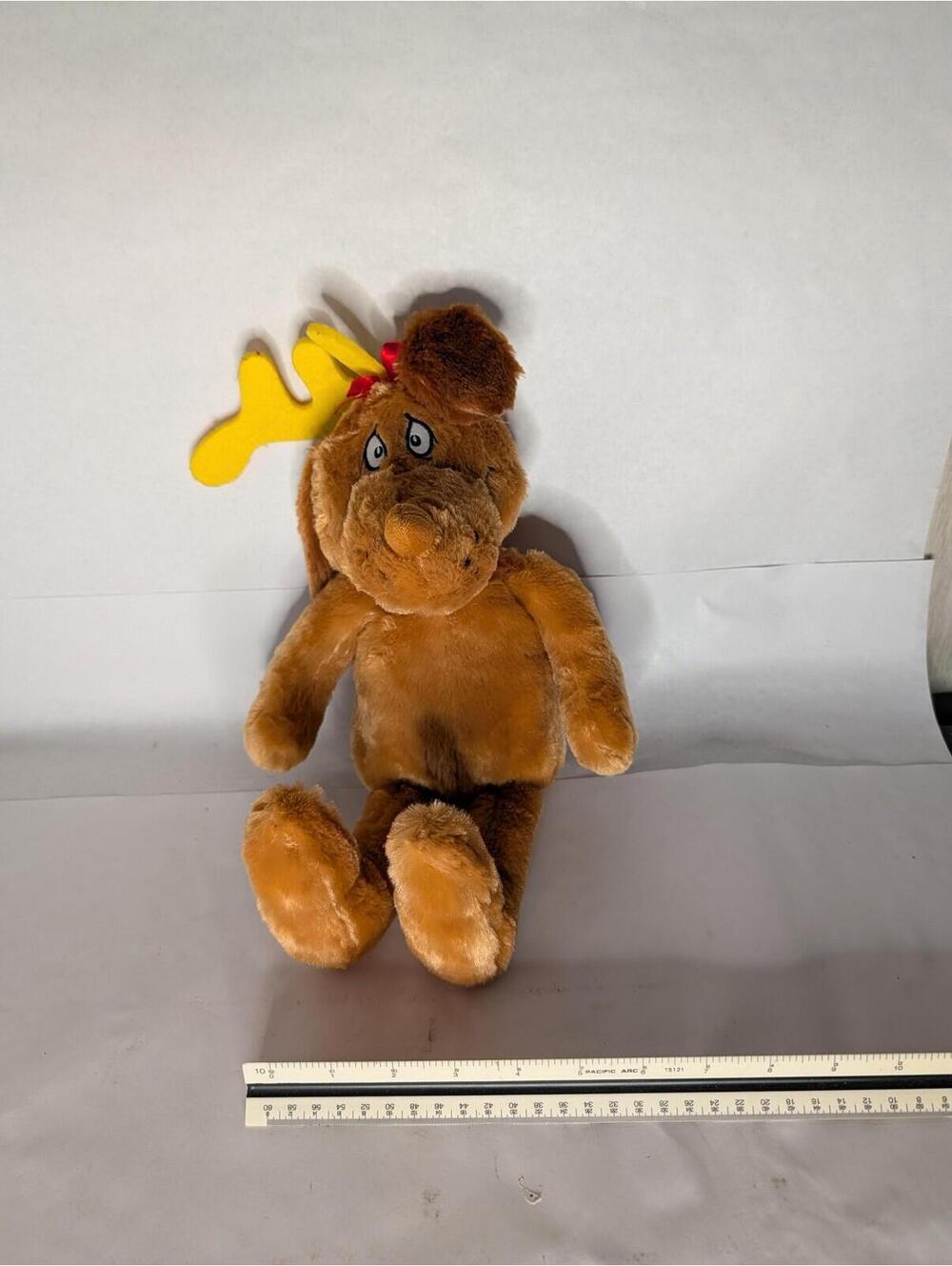 Kohl's Cares Max Dog Medium Plush Stuffed Toy Dr Seuss Christmas‎ Brown Antler